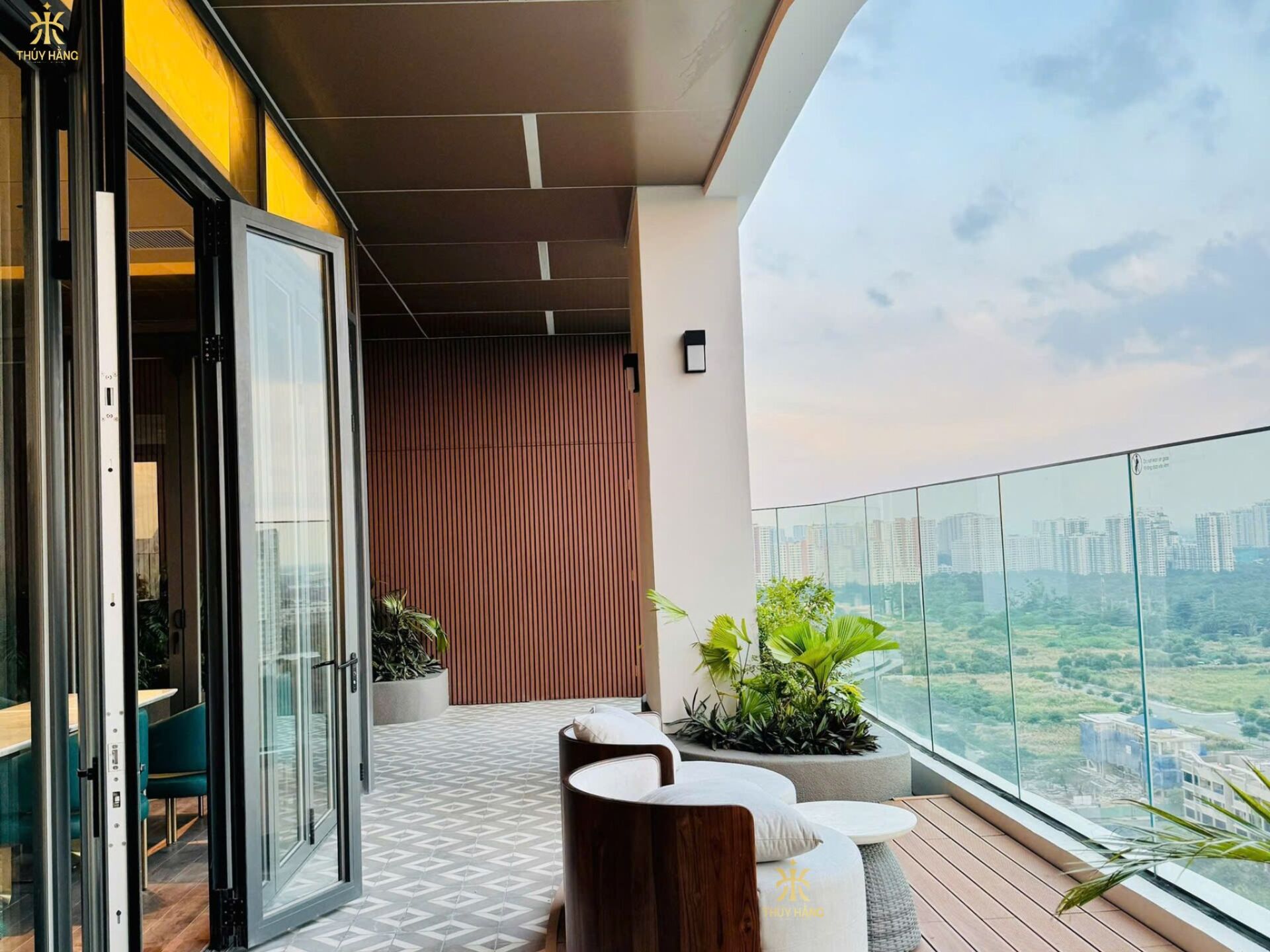 căn hộ 1PN Zeit Thủ Thiêm view sông
