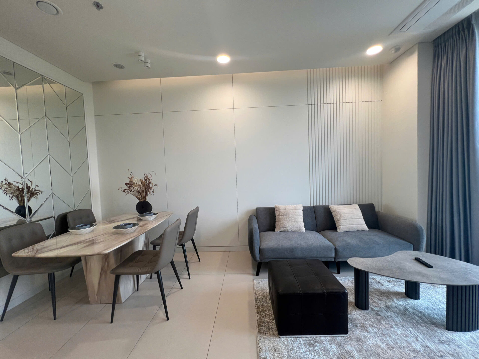 Căn hộ 1PN Zeit Thủ Thiêm view Sala hồ trung tâm