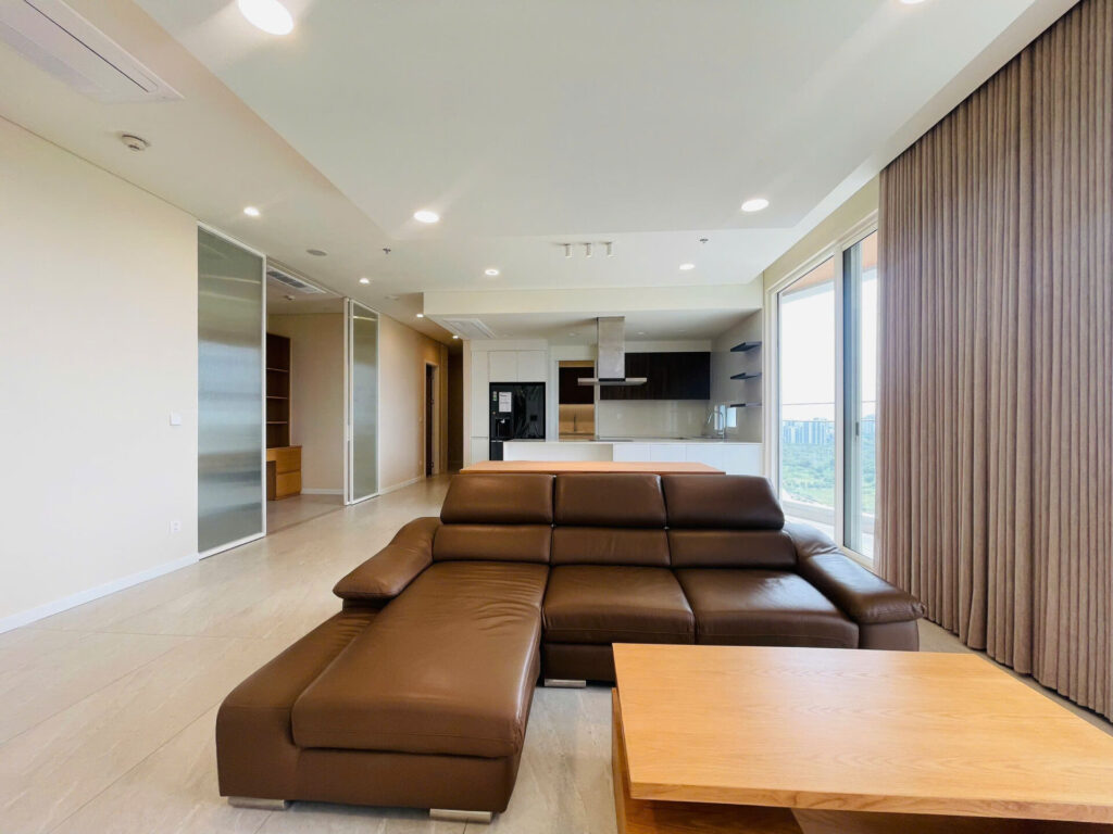 Cho thuê căn hộ Zeit Thủ Thiêm 4PN – 200m2 -Thang riêng lên nhà – Căn góc Lầu cao Giá tốt
