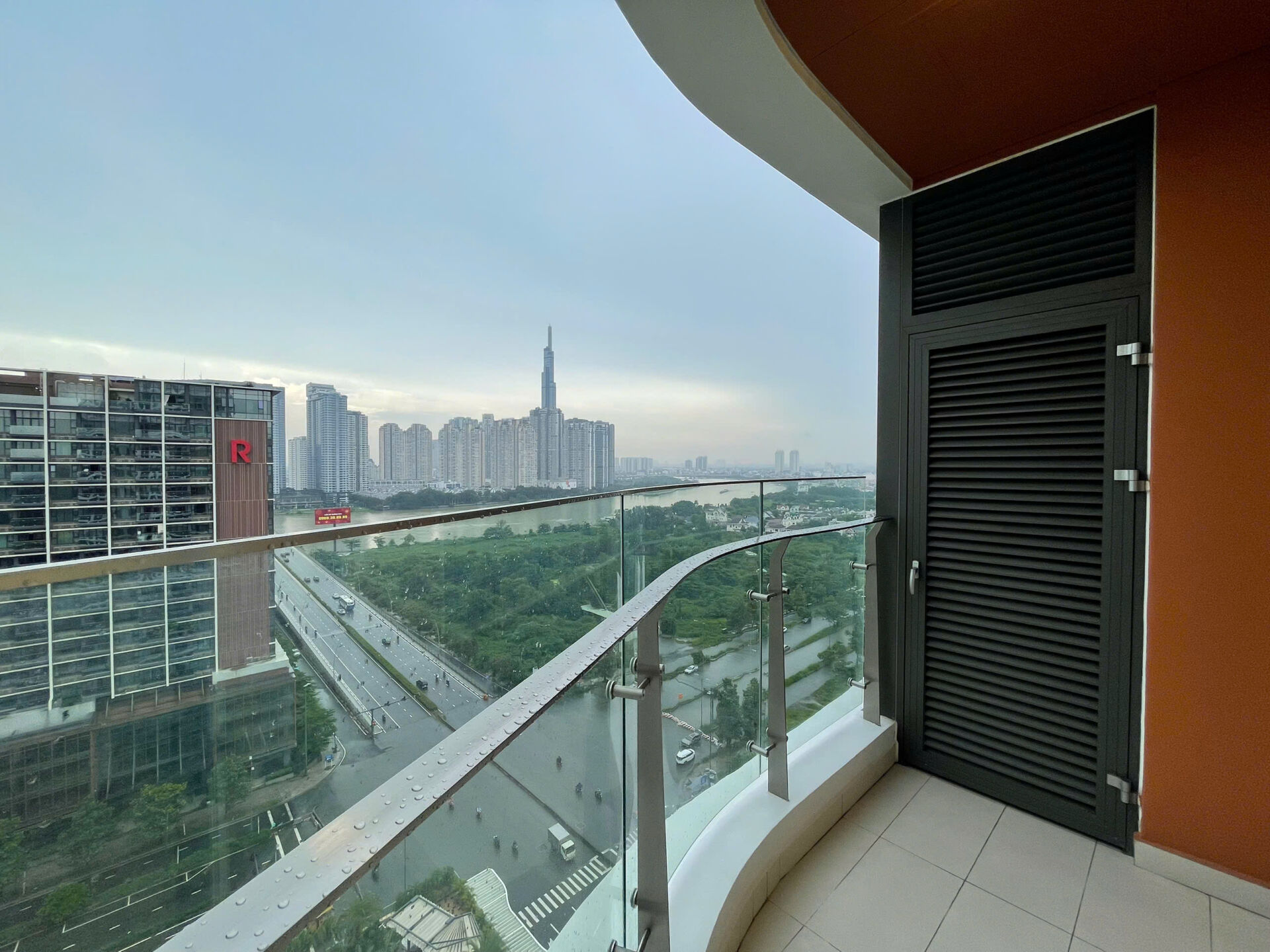 Cho thuê căn hộ Zeit Thủ Thiêm 2PN View Sông LM81