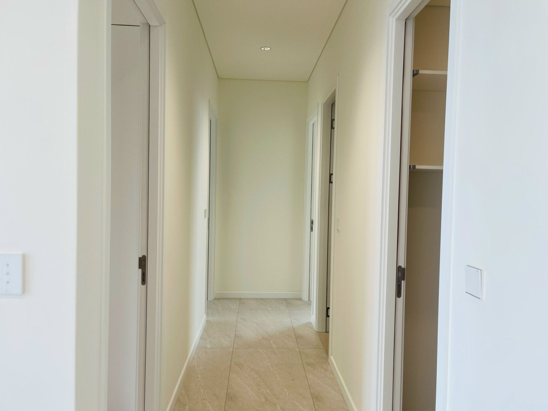 Cho thuê căn hộ Zeit Thủ Thiêm 3PN 135m2 Lầu Cao View LM81 NTCB