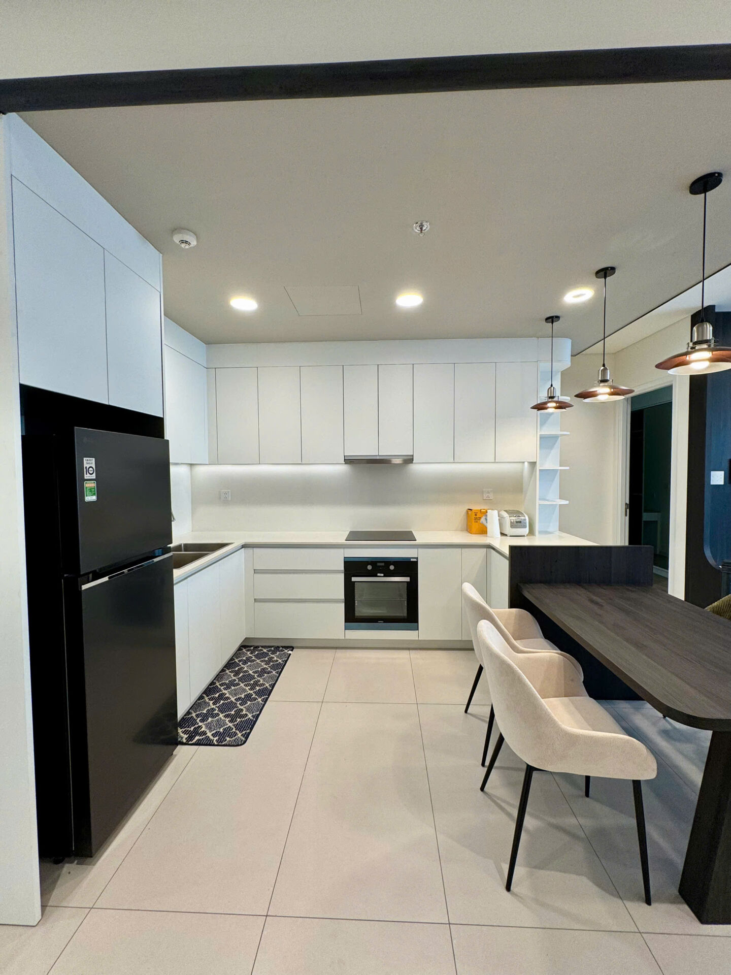 Bán căn hộ Thủ Thiêm Zeit River 2PN đẹp full nội thất view Landmark 81.