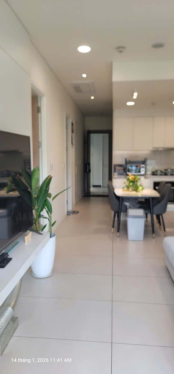 Tầm nhìn nội khu resort 5 sao từ căn hộ cho thuê Thủ Thiêm Zeit River 2PN.