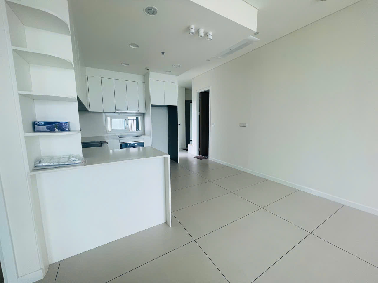 View hướng cầu Ba Son và Sala từ căn hộ cho thuê Thủ Thiêm Zeit River 2PN.