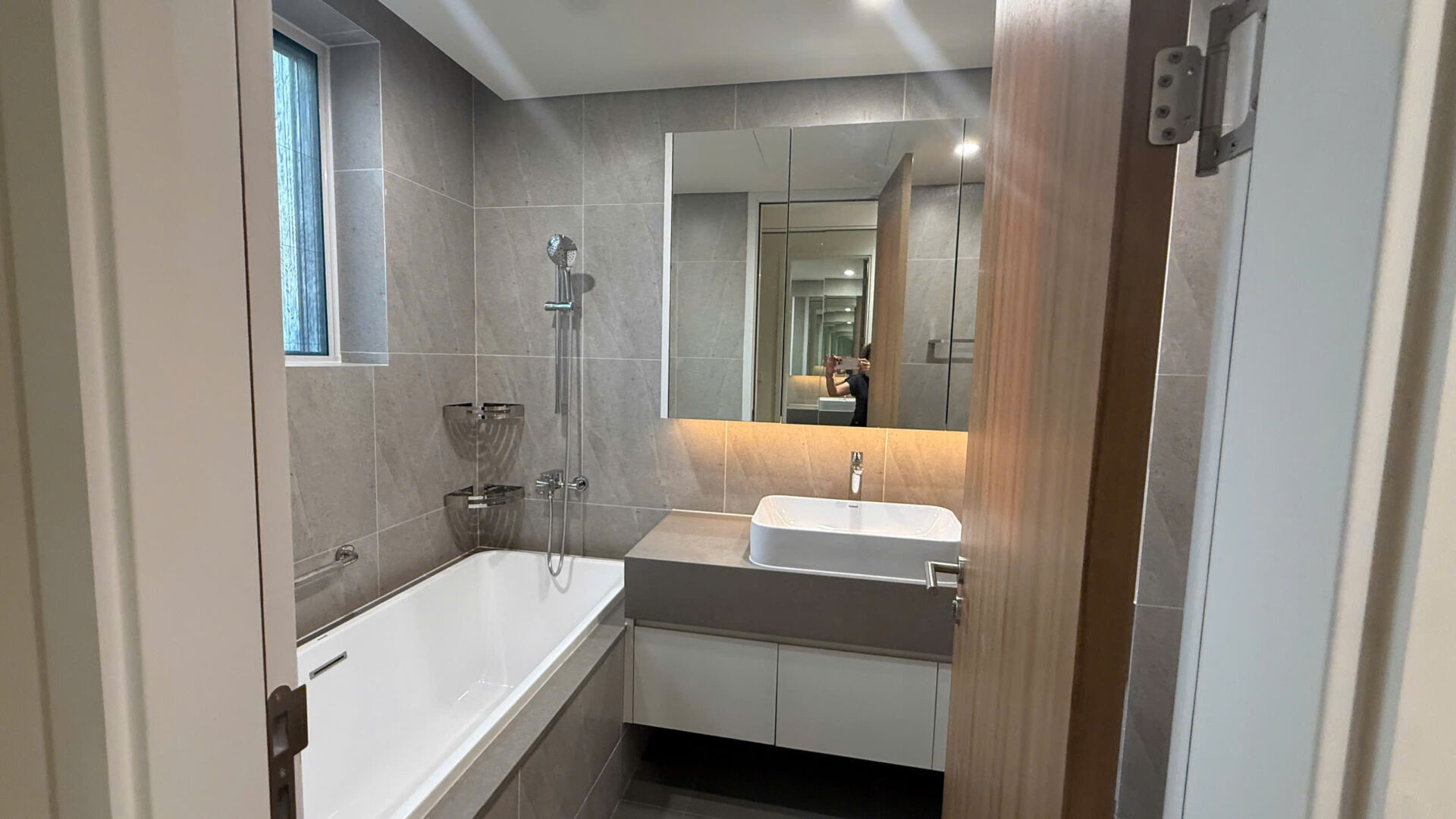 Nội thất phòng khách căn hộ 3 phòng ngủ Thủ Thiêm Zeit River 135m2.