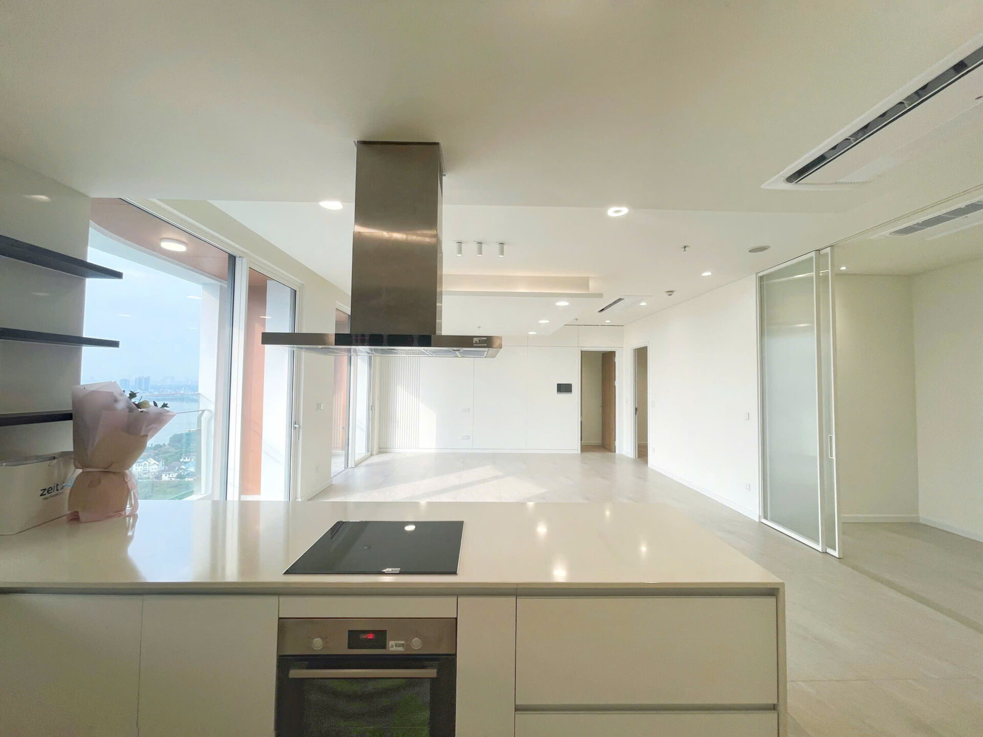 Cho thuê Thủ Thiêm Zeit River 4PN 200m2 thang máy riêng view sông