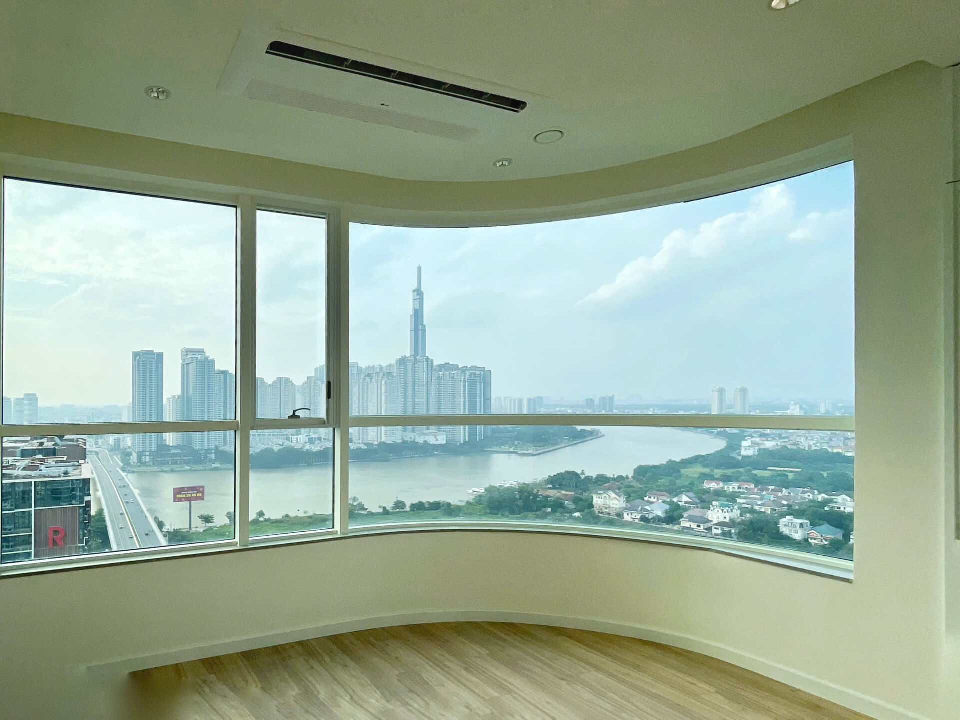 Cho thuê Thủ Thiêm Zeit River 4PN 200m2 thang máy riêng view sông