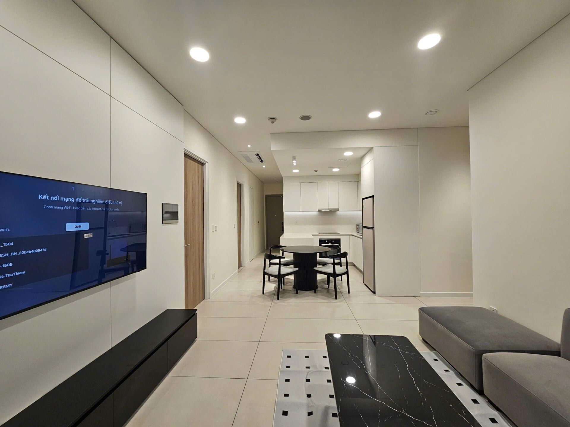 Tầm nhìn trực diện cầu Ba Son từ căn hộ cho thuê Thủ Thiêm Zeit River 2PN