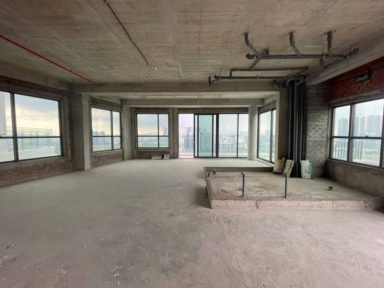 Bán Penthouse Thủ Thiêm Zeit River diện tích lớn view cầu Ba Son.